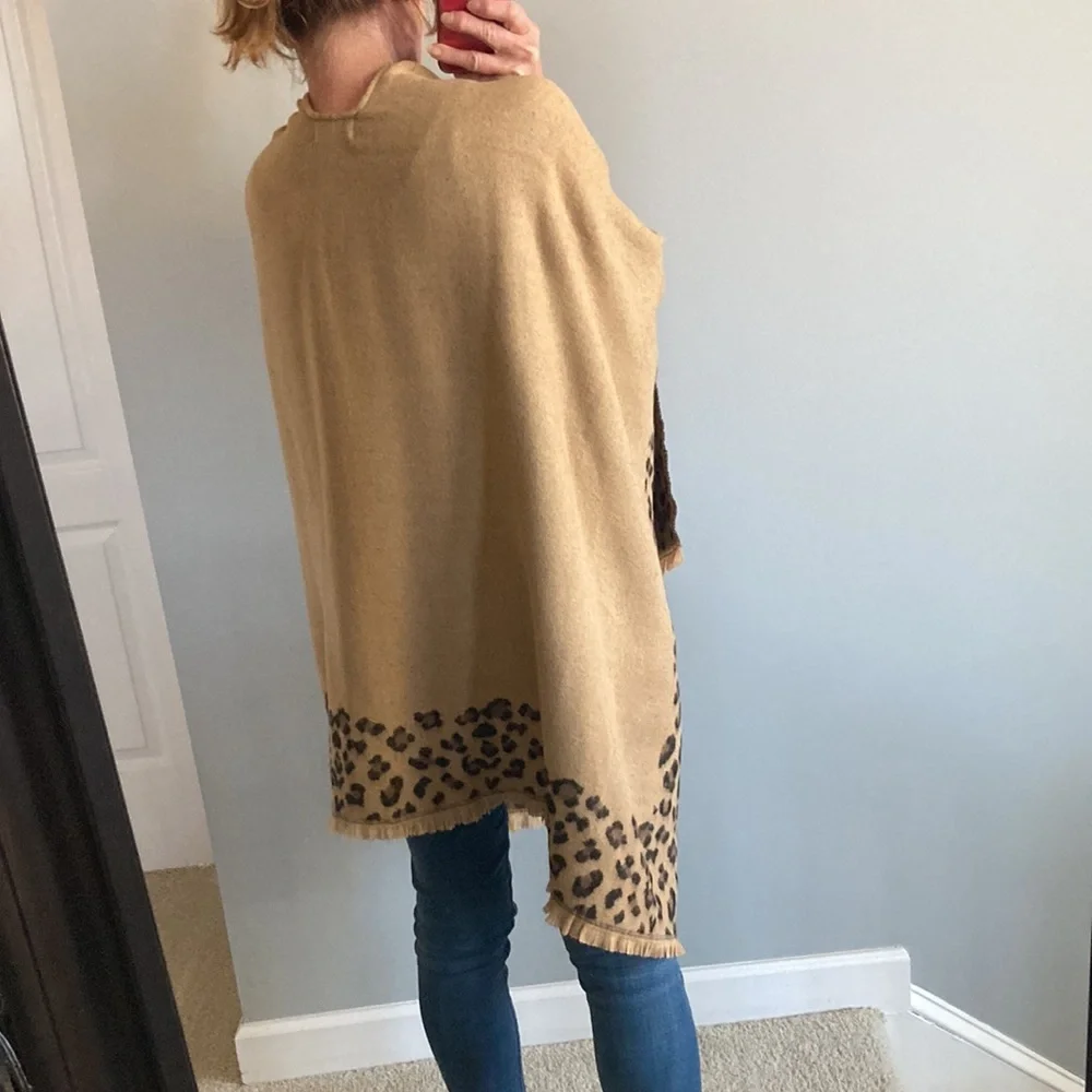 Tan & Animal Print Open Cardigan Sweater Kimono Wrap - Picture 8 of 10